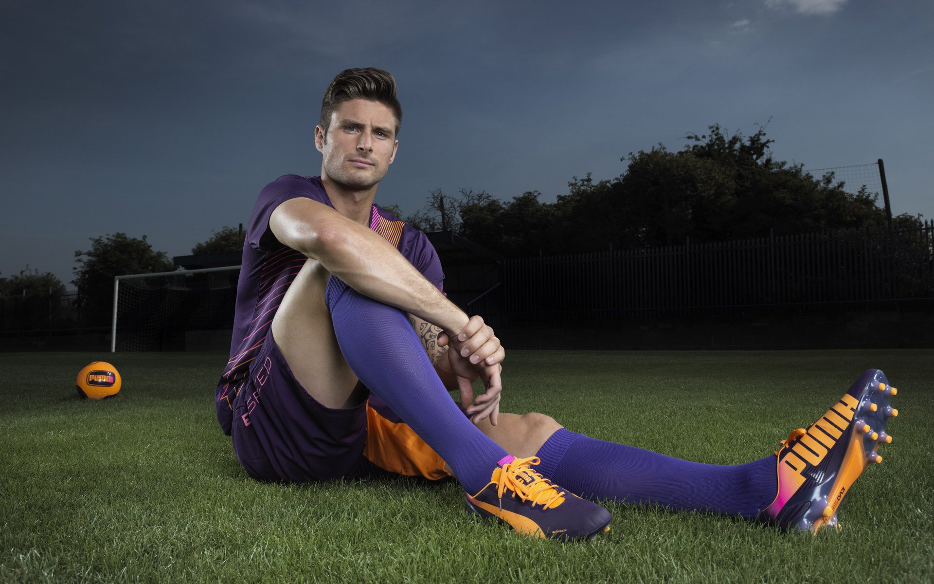 “夜间追击：黑夜中的速度与激情”，黑夜追捕者