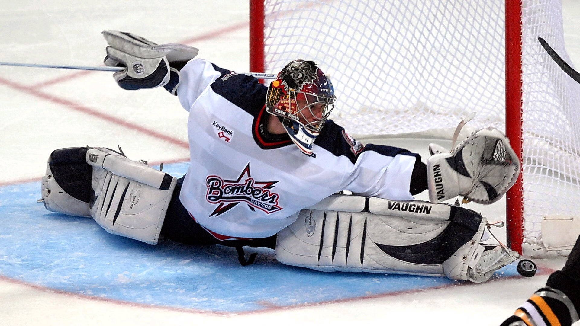 紧张激烈：季后赛淘汰赛的精彩瞬间，季后赛淘汰了还能进s赛吗